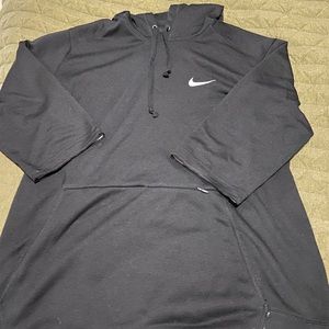 Nike Men’s 3/4 sleeve hoodie